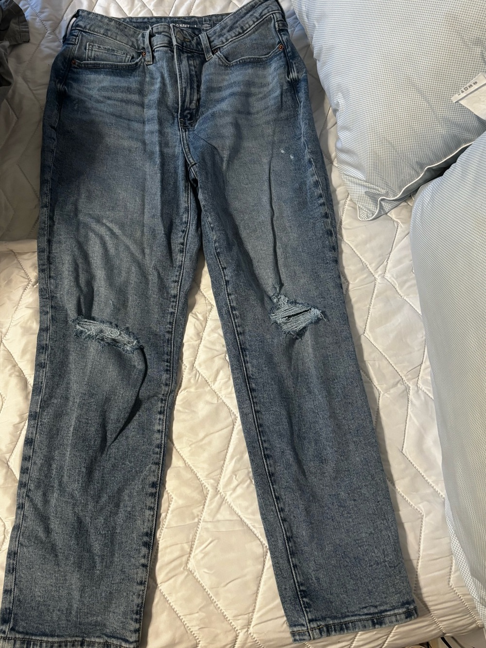 Old Navy Women's Straight Leg Distressed Blue Jeans